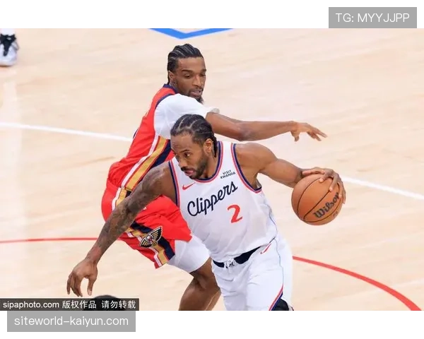 快船加兰持球挡拆效率极高 三分12中8拉开独行侠防守阵型